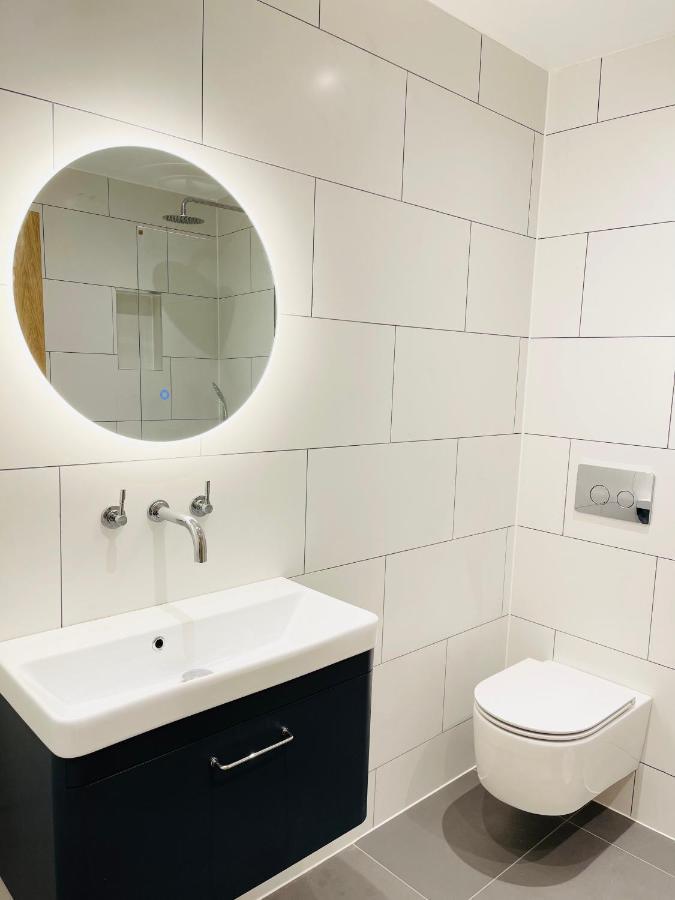 בארנט Glenlyn Apartments מראה חיצוני תמונה