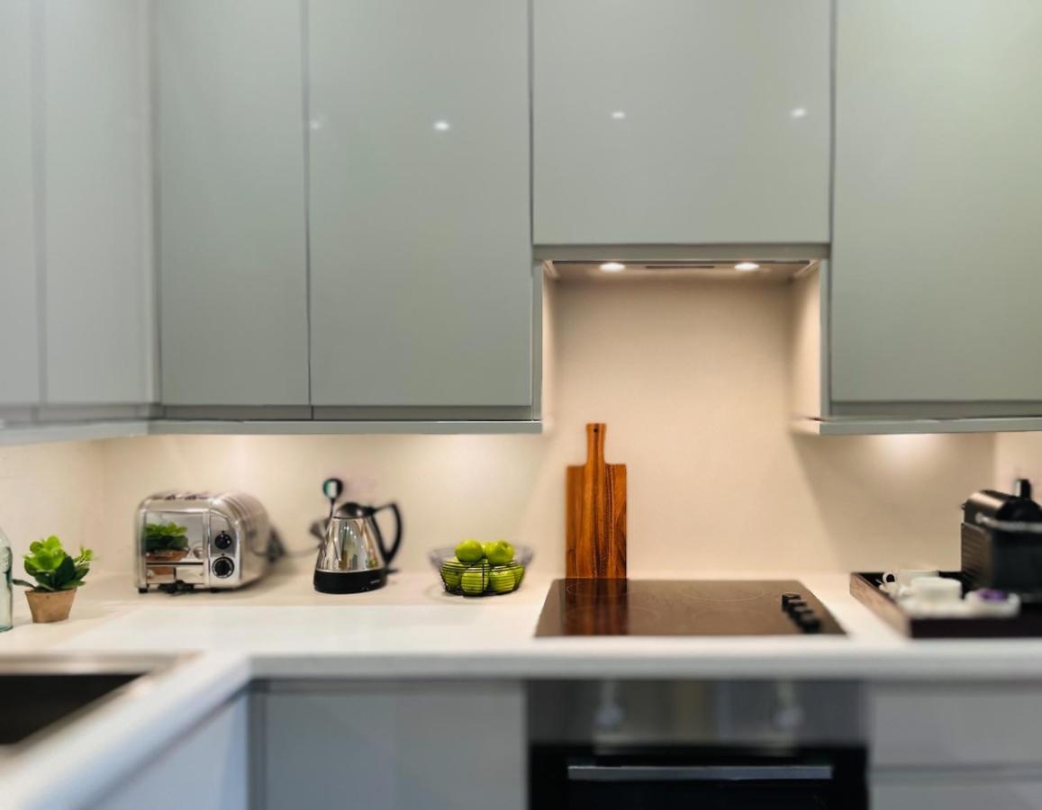 בארנט Glenlyn Apartments מראה חיצוני תמונה
